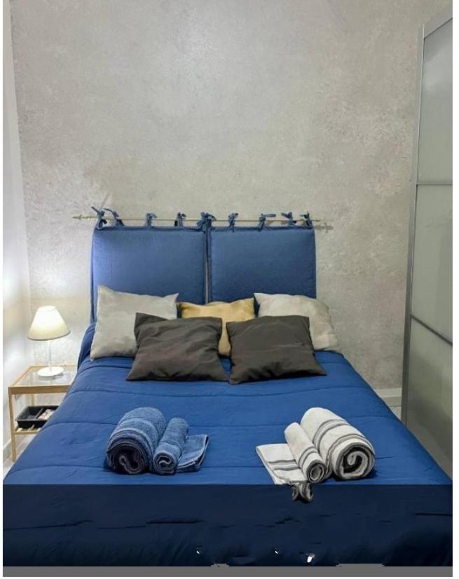 Vomero House With Free Parking 410 Cm 那不勒斯 外观 照片